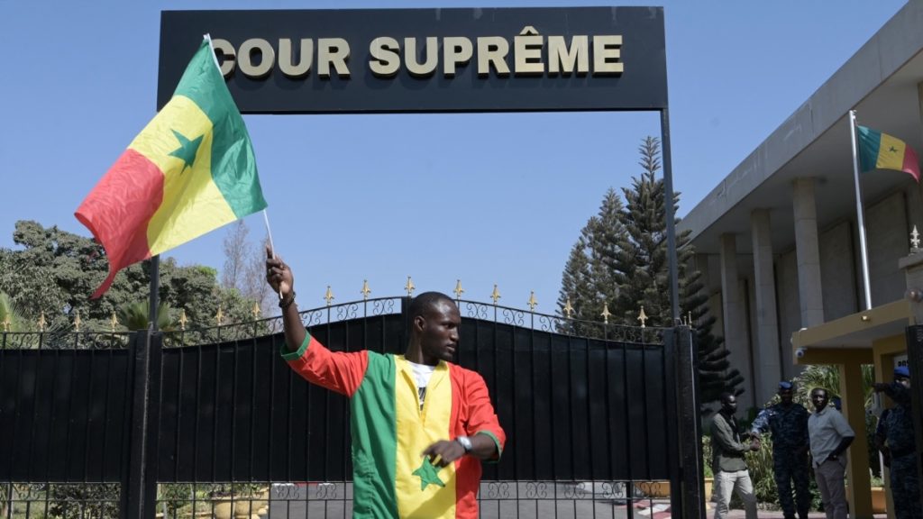 Le Conseil constitutionnel annule le report des élections