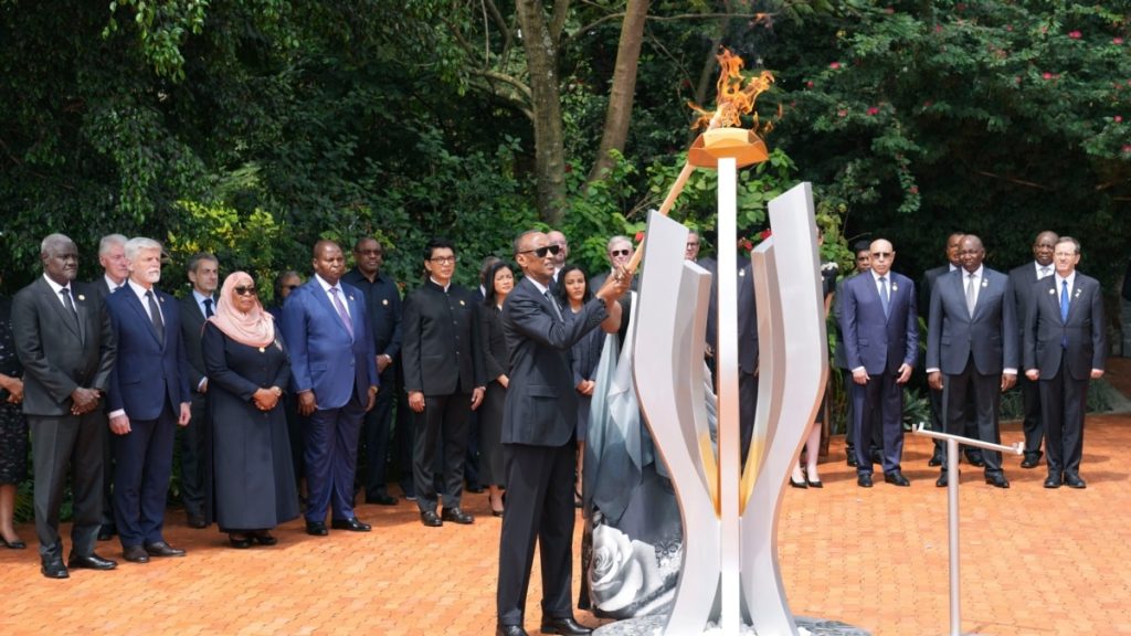 Kagame accuse "l'inaction" internationale du génocide rwandais