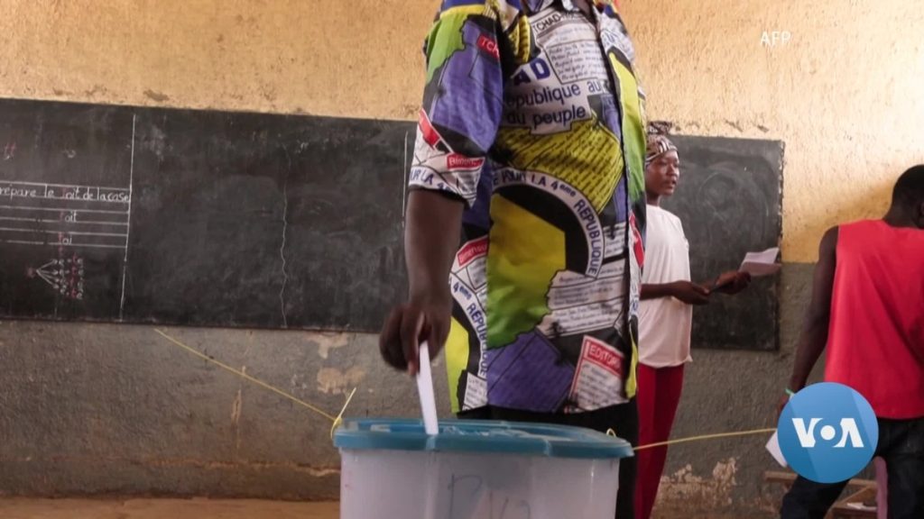 Le Tchad vote pour des élections présidentielles visant à mettre fin au régime militaire