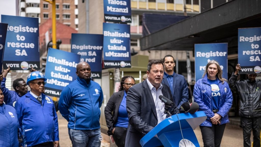 Le plus grand parti d'opposition appelle à mettre fin au « chômage et à la mauvaise gestion » de l'ANC