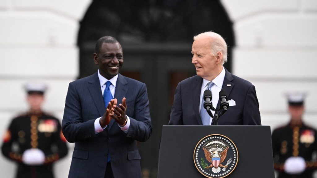 Le président américain classe le Kenya comme le principal allié de Washington en dehors de l'OTAN en Afrique