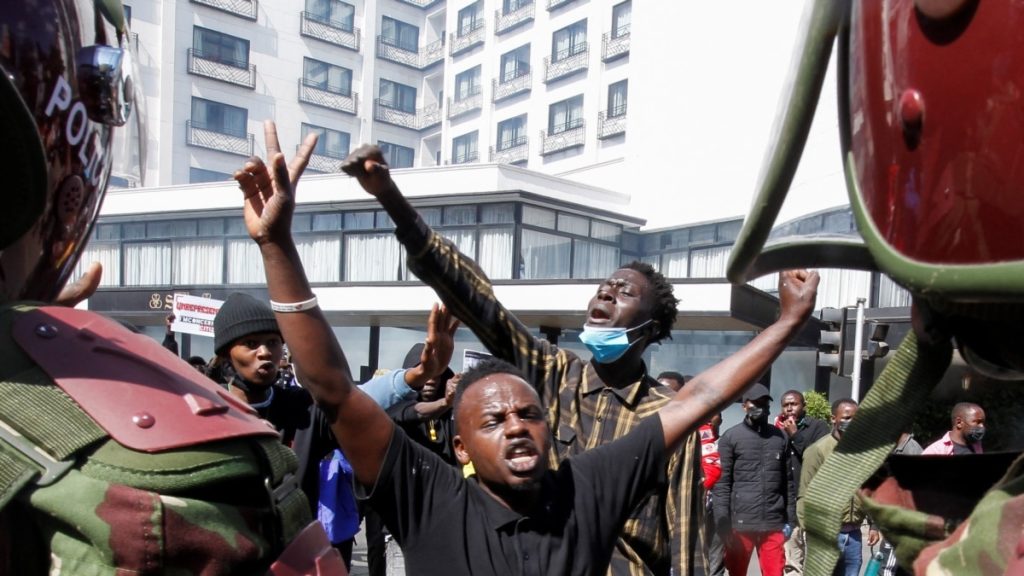 Les manifestations au Kenya s'intensifient, il y a des morts et beaucoup d'inquiétude de la part des gouvernements occidentaux