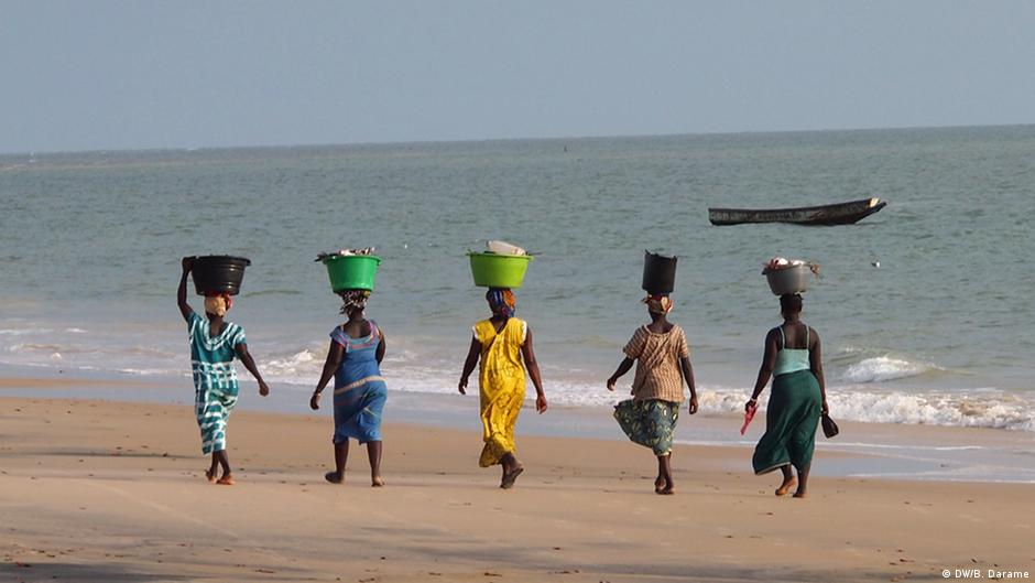 La Guinéenne est toujours confrontée "défis extrêmes"