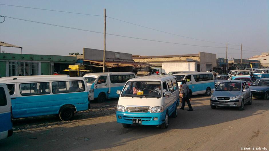 Angola : Les chauffeurs de taxi maintiennent leurs tarifs malgré la hausse des prix du diesel