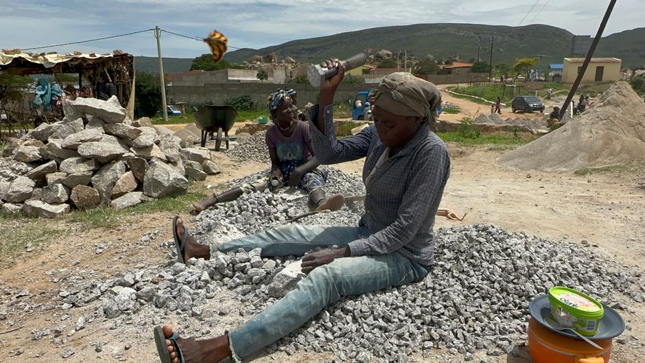 Certification: L'Angola tente de formaliser 60% de l'économie