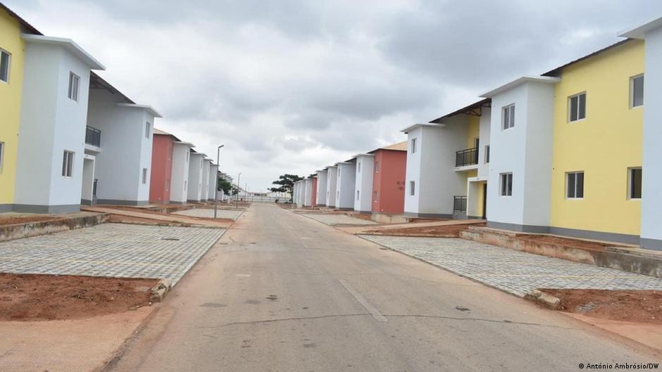 Projets de logements : les familles réclament des services de base
