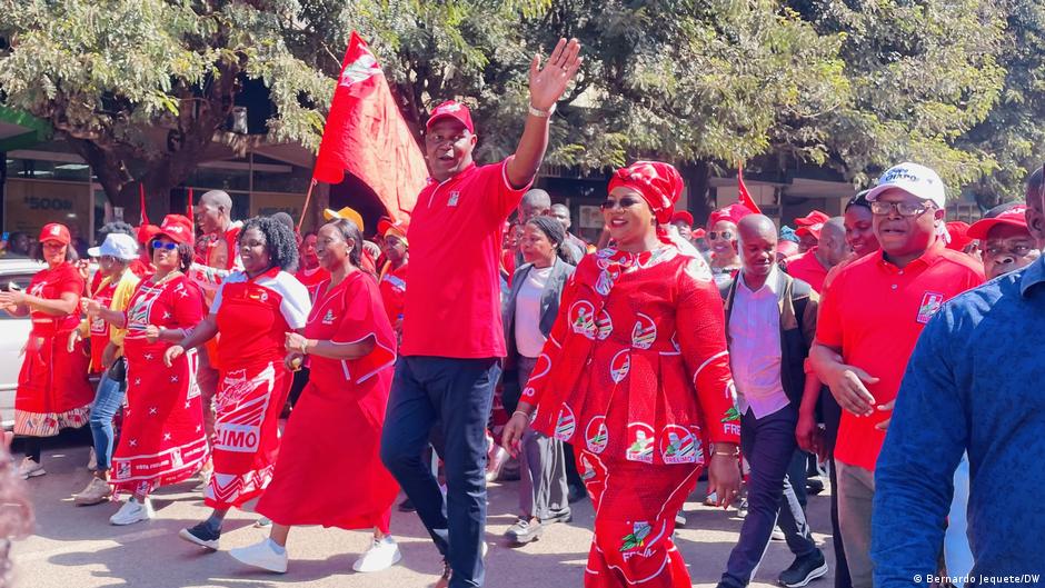 Le FRELIMO rejette les critiques sur les nouvelles routes d'Air Mozambique