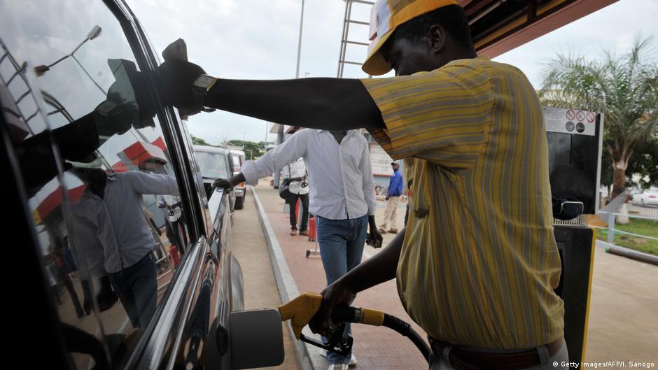 L'Angola veut réduire le fardeau des subventions aux carburants